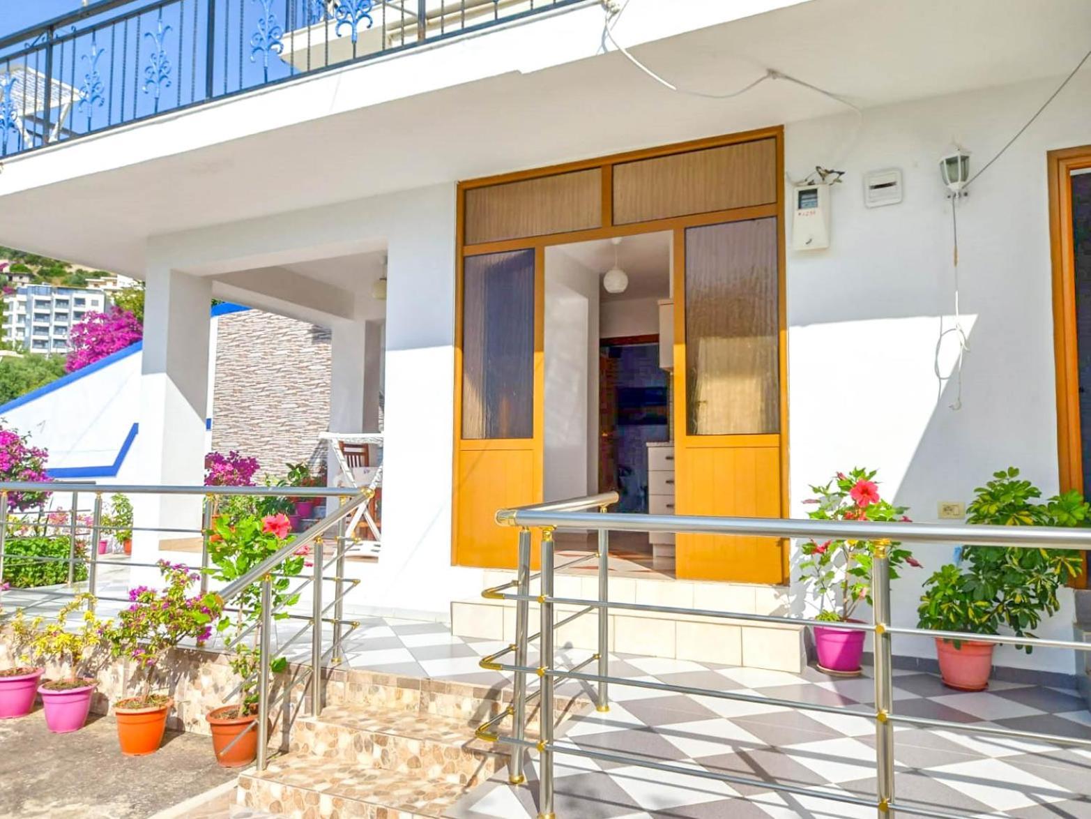 Sea View Apartments Wlora Zewnętrze zdjęcie