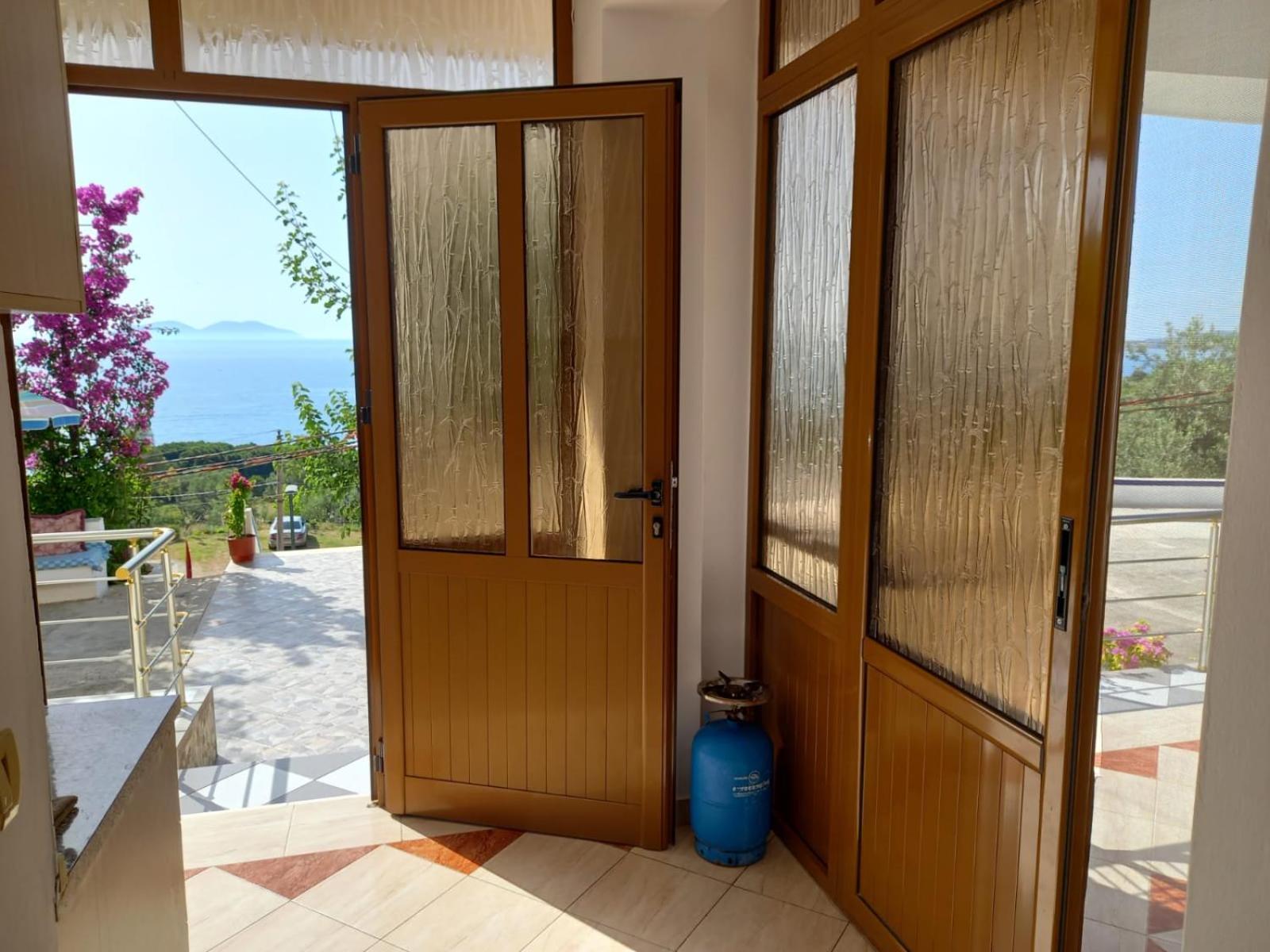 Sea View Apartments Wlora Zewnętrze zdjęcie